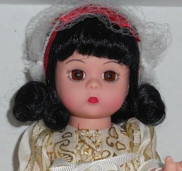 Madame Alexander - Snow White Wedding - Doll
